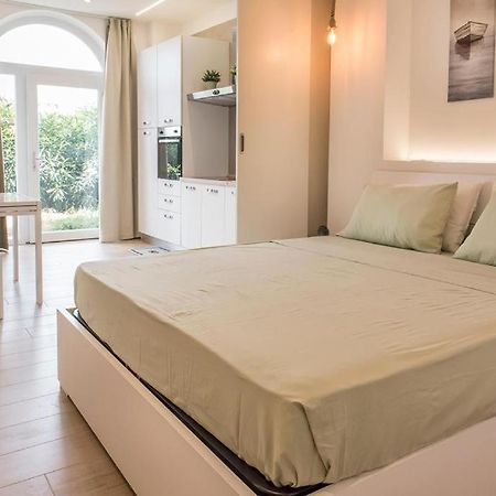P010 - Porto Recanati, Nuovo Monolocale Fronte Mare 外观 照片