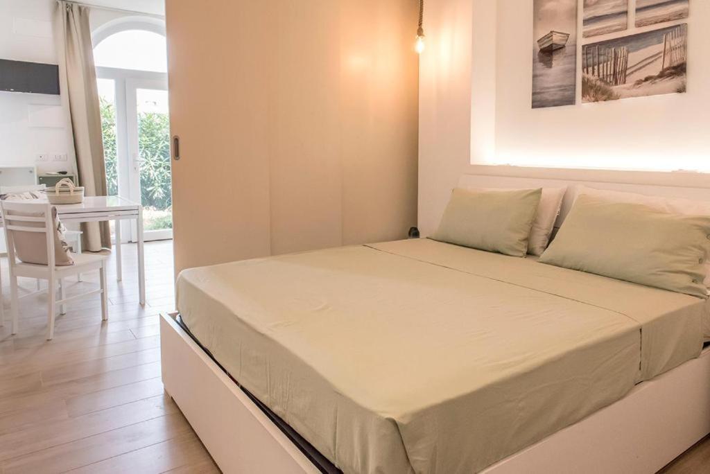 P010 - Porto Recanati, Nuovo Monolocale Fronte Mare 外观 照片